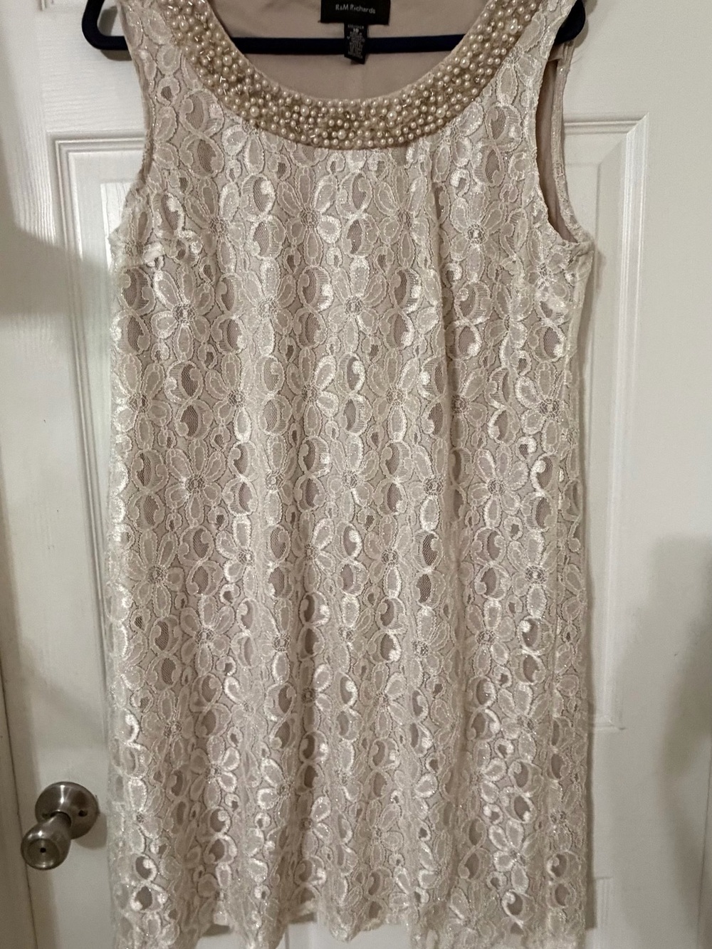 R&M Richards Cream Lace Midi Dress with Pearl Neckline - Picture 6 of 15